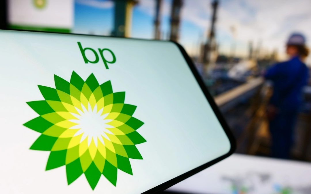 bp today announced an oil and gas discovery at the Bumerangue prospect in the deepwater offshore Brazil